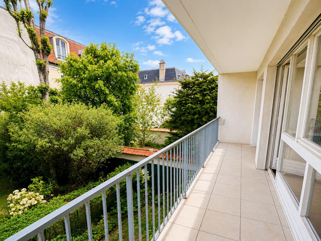 NANTERRE À 3 min du RER A : 81 m² au calme, 2 balcons sans vis-à-vis 1