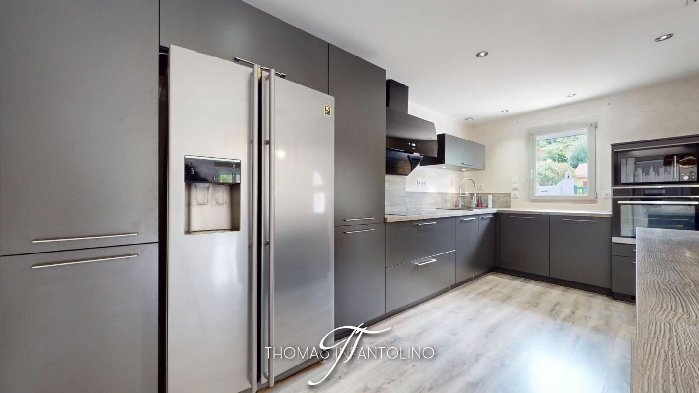 LAGRASSE EN EXCLUSIVITE - PLAIN PIED - 3 CHAMBRES - CLIMATISATION GAINABLE - PISCINE - GARAGE 8