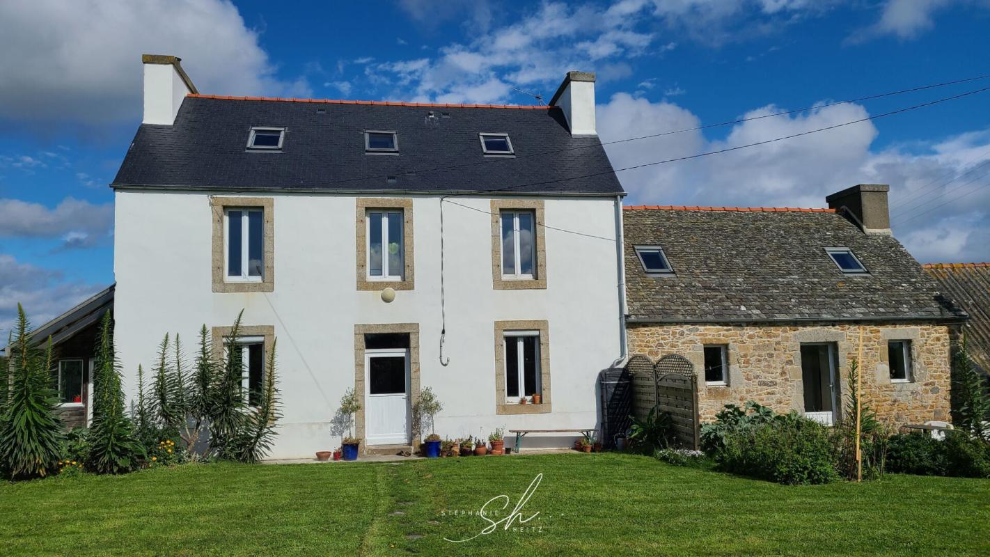 PLOUGASNOU Maison Plougasnou 6 pièce(s) 110 m2 2