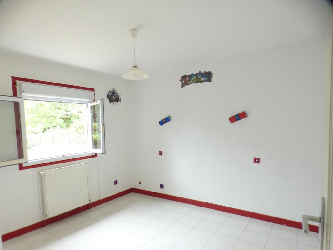 CUBLAC Maison Cublac 4 chambres avec parc arboré clos 10