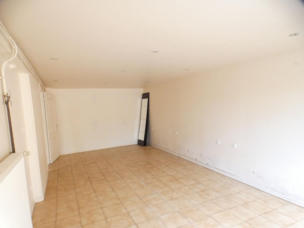 CUBLAC Maison Cublac 4 chambres avec parc arboré clos 14