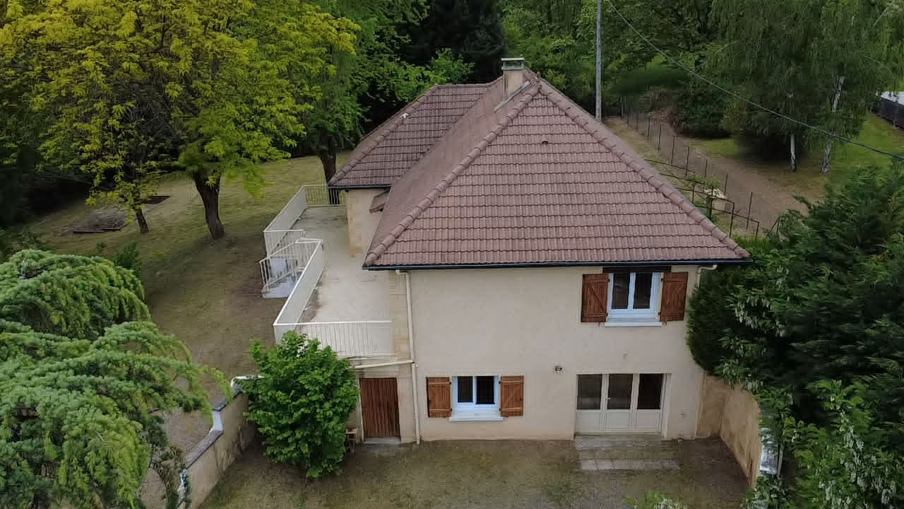 CUBLAC Maison Cublac 4 chambres avec parc arboré clos 2