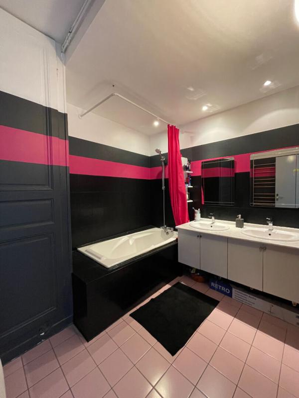 SAUMUR EXCLUSIVITE A VENDRE  49000 SAUMUR Appartement 3 pièces 82 m² balcon 7