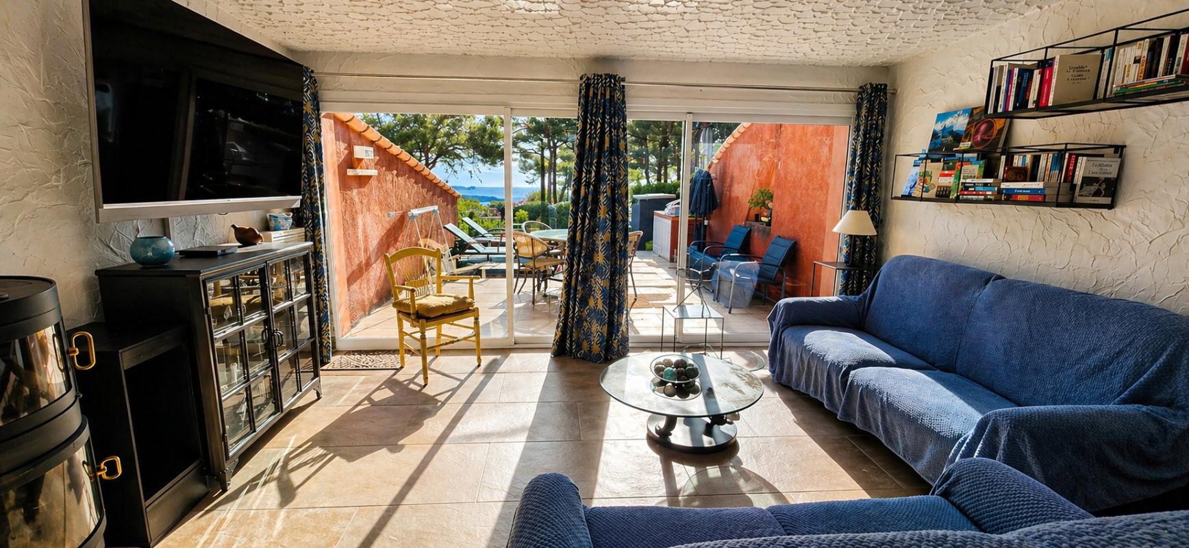 AGAY Maison Agay 2 pièce(s) 60.7 m2 avec jardin + parking 1