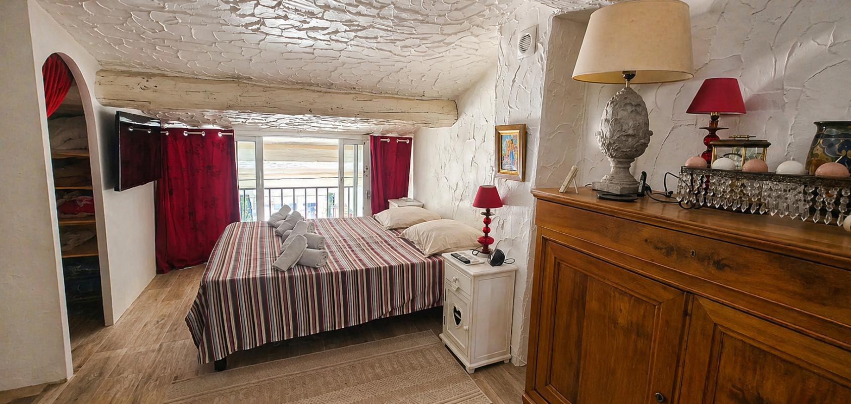 AGAY Maison Agay 2 pièce(s) 60.7 m2 avec jardin + parking 10
