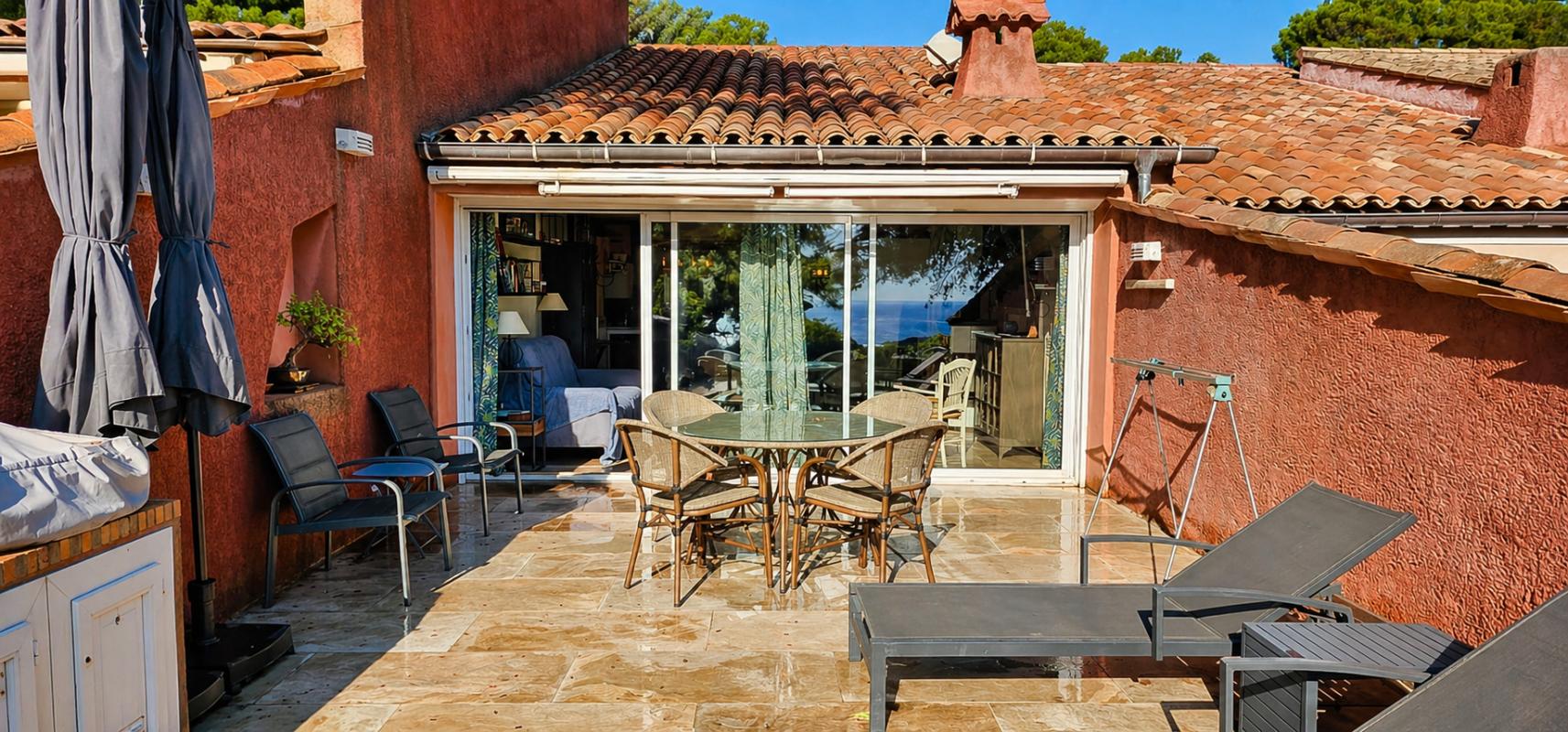 AGAY Maison Agay 2 pièce(s) 60.7 m2 avec jardin + parking 6
