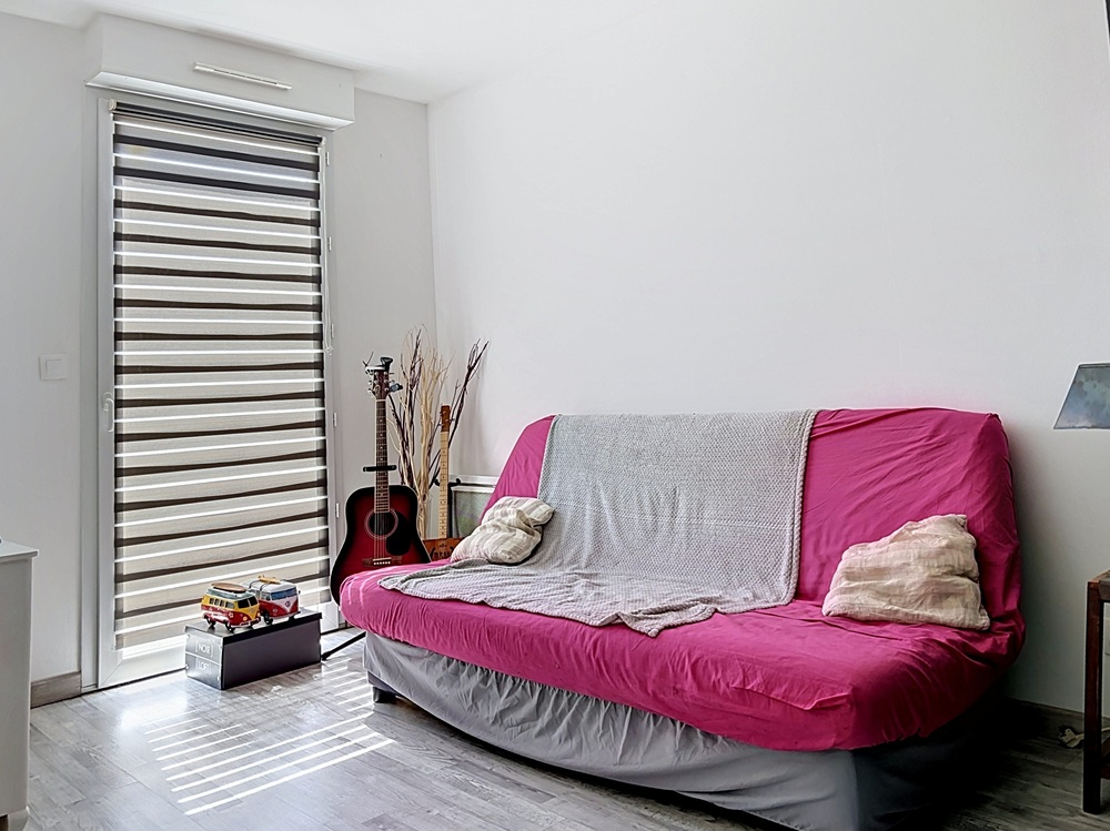 SAINT-JEAN-DE-LIVERSAY Maison de plain-pied 2015 - 3 chambres - Piscine - Garage - Quartier résidentiel - Centre village 11