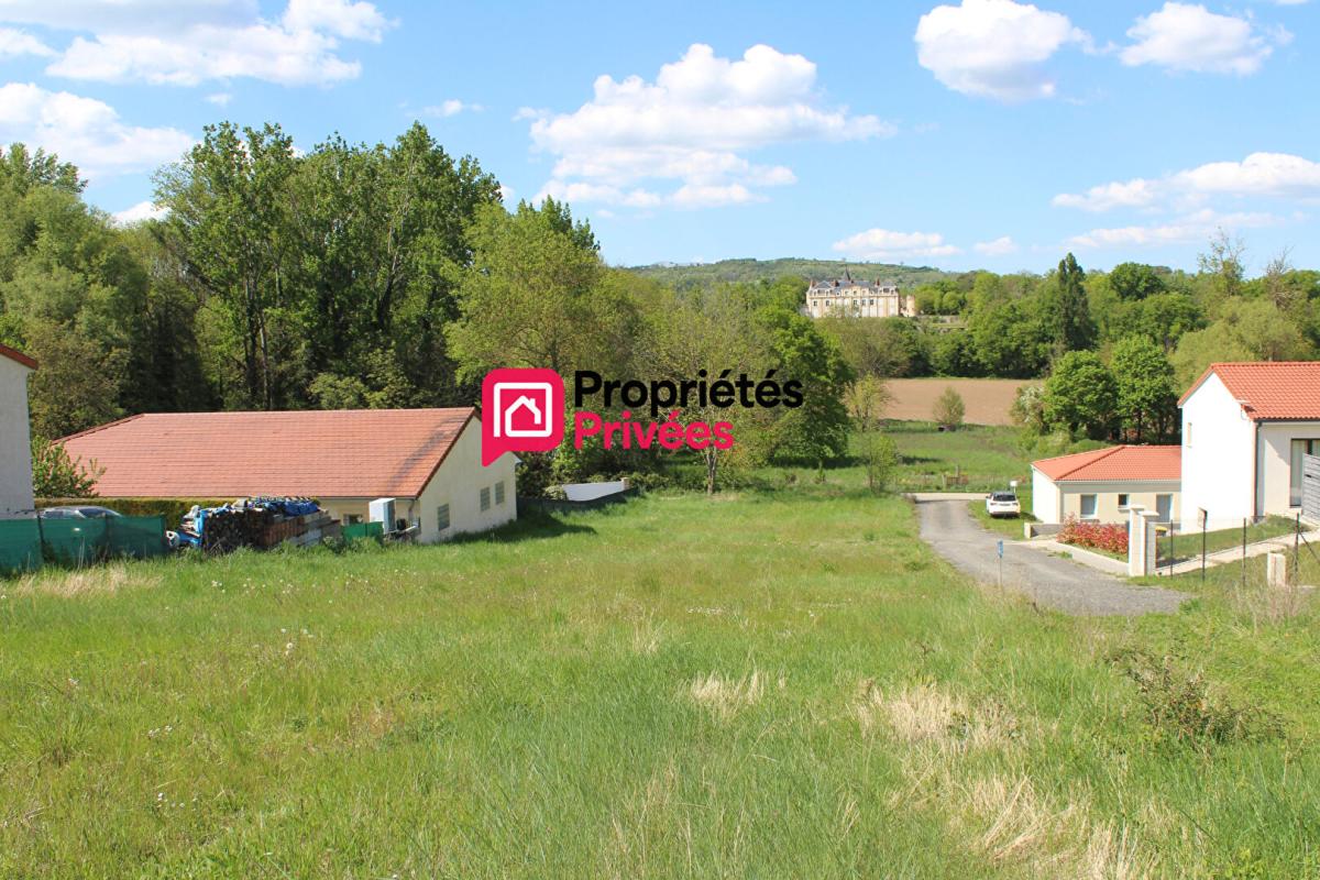 YSSAC-LA-TOURETTE Terrain  à bâtir de 1296 m2 1