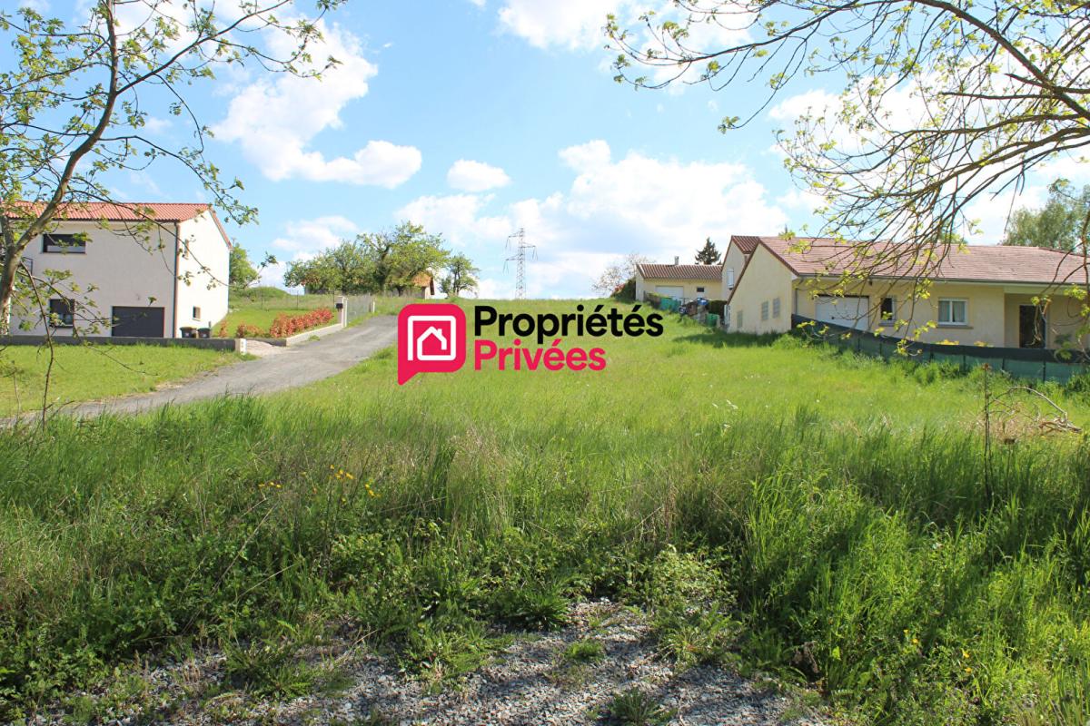 YSSAC-LA-TOURETTE Terrain  à bâtir de 1296 m2 3
