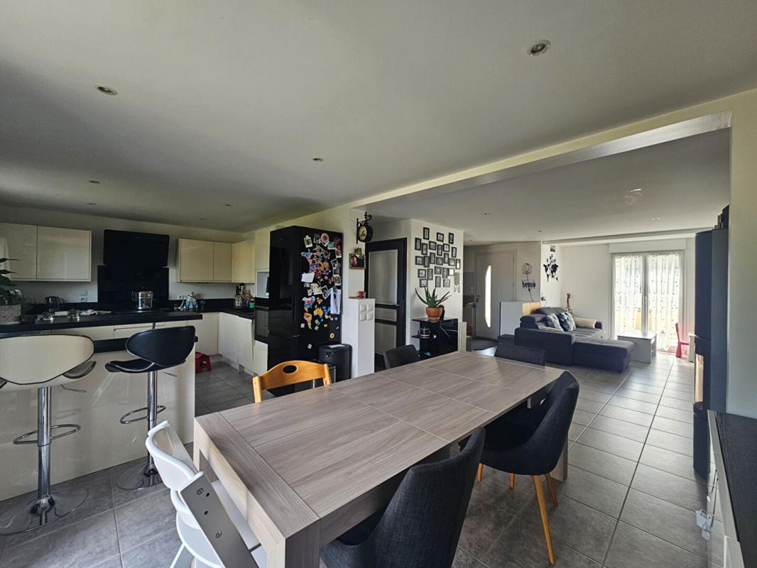 HERBLAY MAISON DE 2015, PROCHE TOUTES COMMODITÉS 1