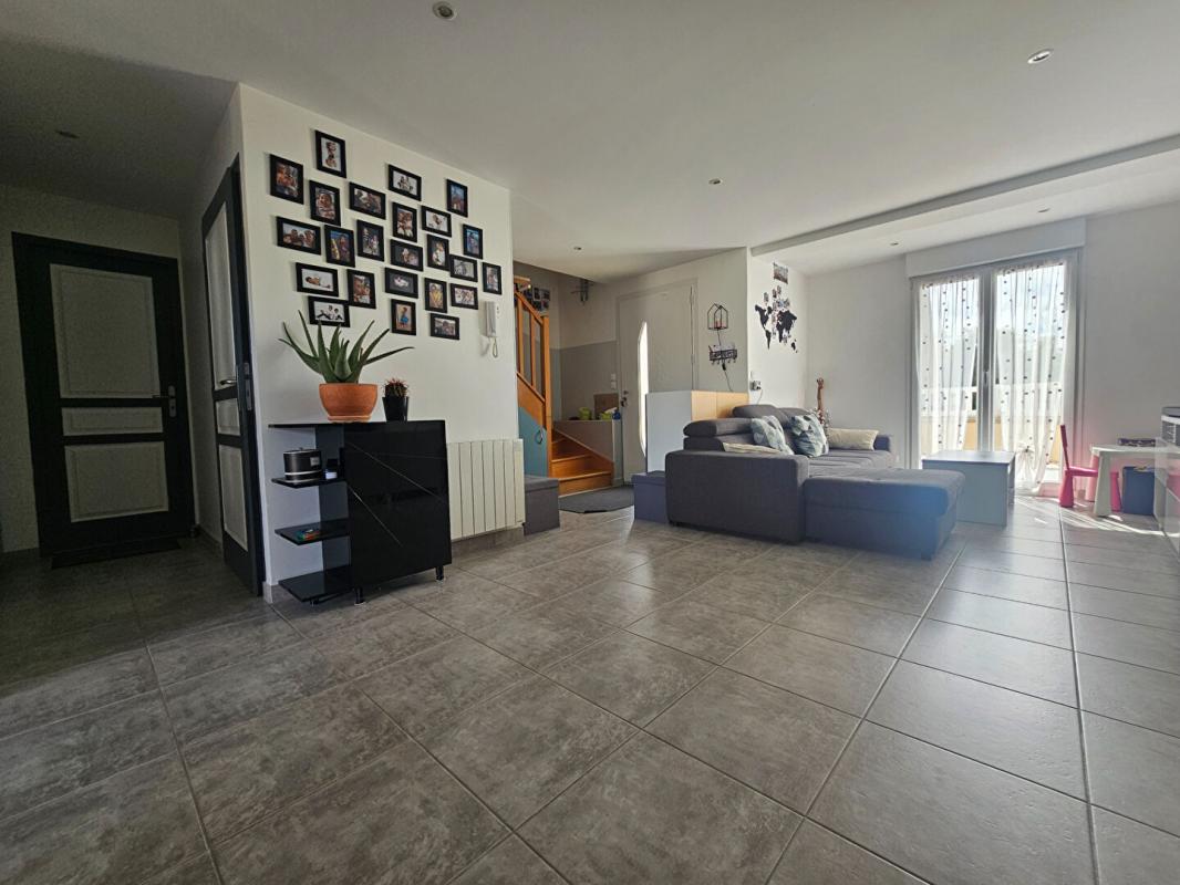 HERBLAY MAISON DE 2015, PROCHE TOUTES COMMODITÉS 2