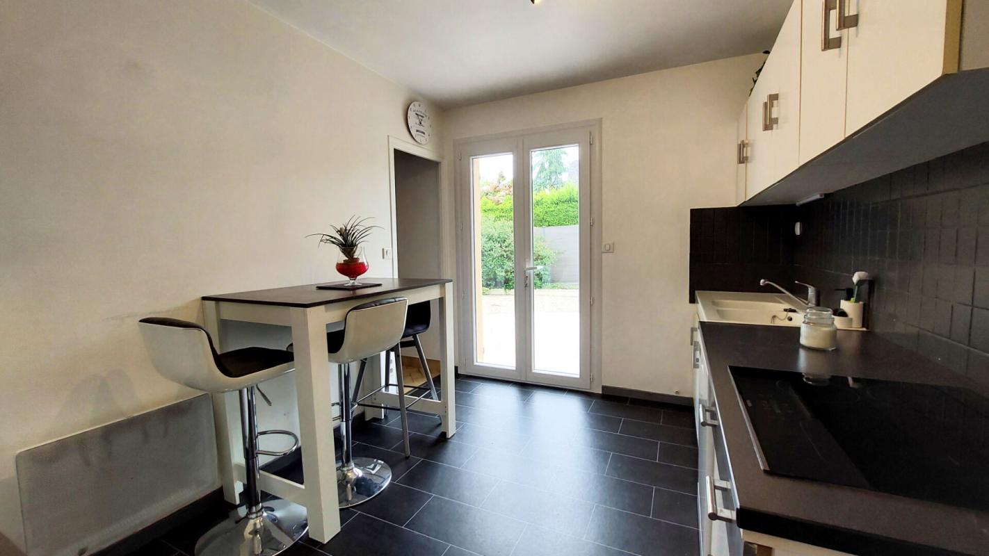 LOIRE Maison Loire 6 pièce(s)  145 m2 7