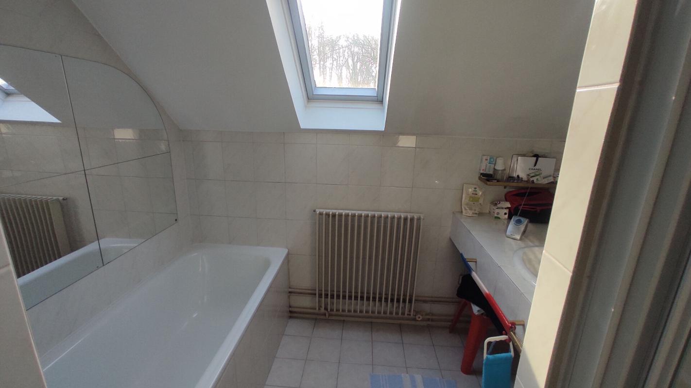 YERRES Maison individuelle en lisière de bois 13