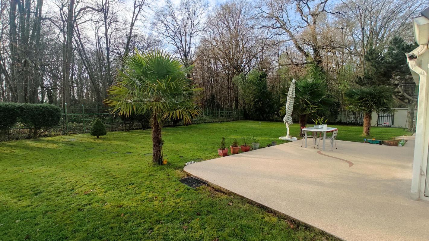 YERRES Maison individuelle en lisière de bois 4