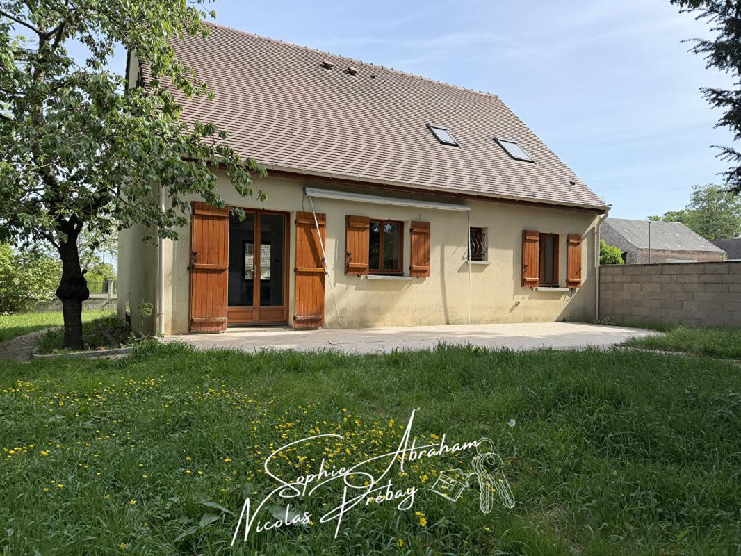 JANVILLE Maison individuelle avec garage et jardin arboré 12