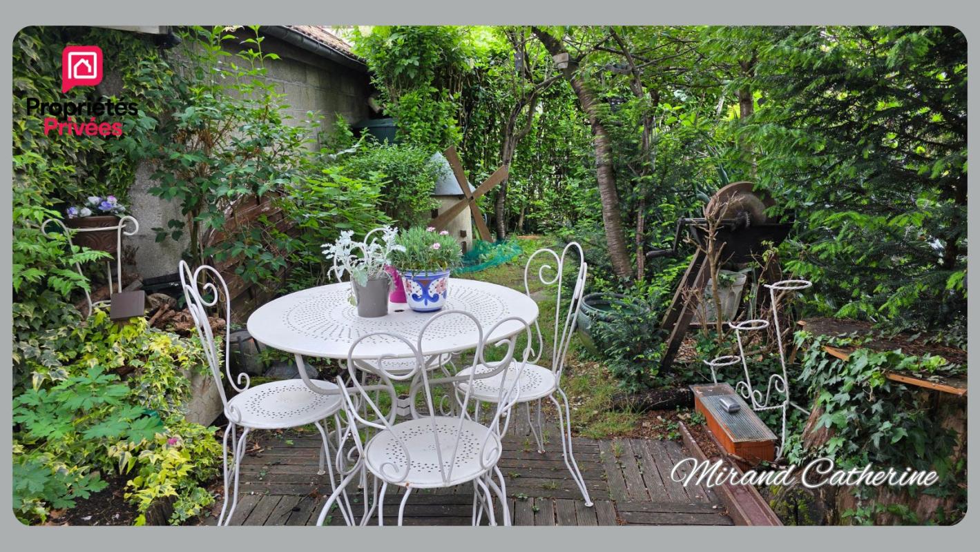 SAINTE-SAVINE Maison Sainte Savine 130 m² - 4 chambres 17