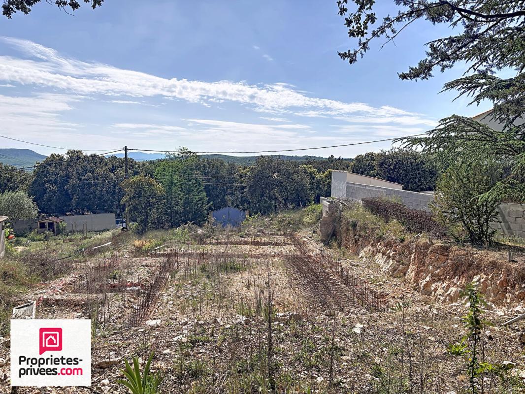 GINASSERVIS Terrain à bâtir 636 m²  viabilisé avec PC 1