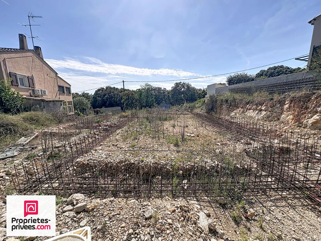 GINASSERVIS Terrain à bâtir 636 m²  viabilisé avec PC 8