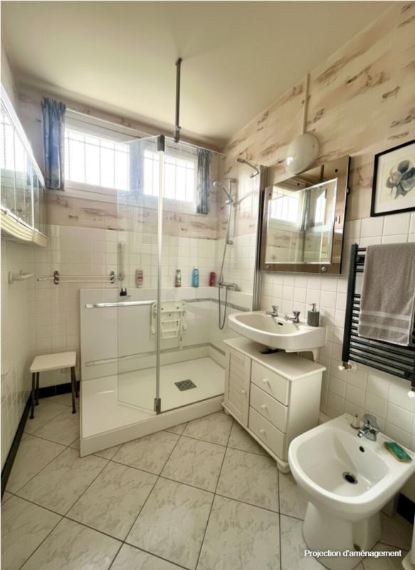 AIGUEPERSE Maison avec jardin, garage et terrain constructible 12