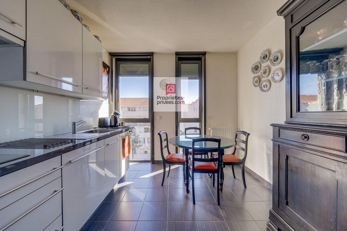 MERIGNAC Dept 33 - Mérignac Hyper Centre - Appartement Duplex T4 de 101m2 - Loggia de 10m2 et parking Double en sous sol 2