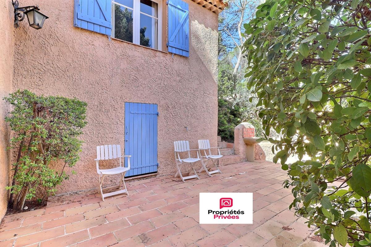 VENTABREN Maison Ventabren 9 pièces 205 m2 - piscine, double garage sur terrain de 2020 m2 10