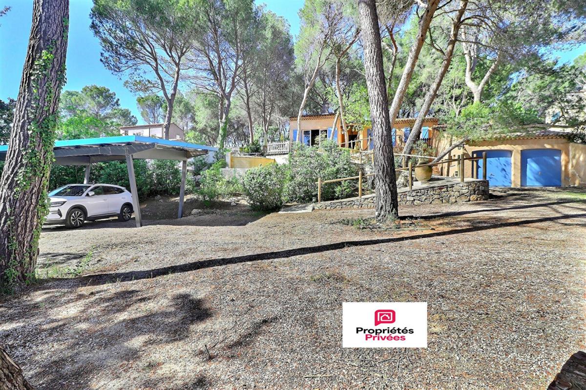 VENTABREN Maison Ventabren 9 pièces 205 m2 - piscine, double garage sur terrain de 2020 m2 12
