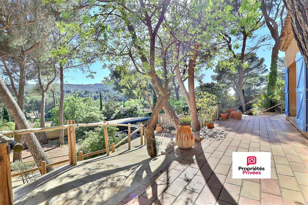 VENTABREN Maison Ventabren 9 pièces 205 m2 - piscine, double garage sur terrain de 2020 m2 15