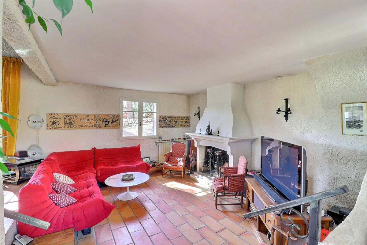 VENTABREN Maison Ventabren 9 pièces 205 m2 - piscine, double garage sur terrain de 2020 m2 7