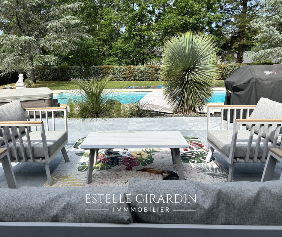 CARQUEFOU Propriété familiale avec piscine au coeur du Housseau - Carquefou 2