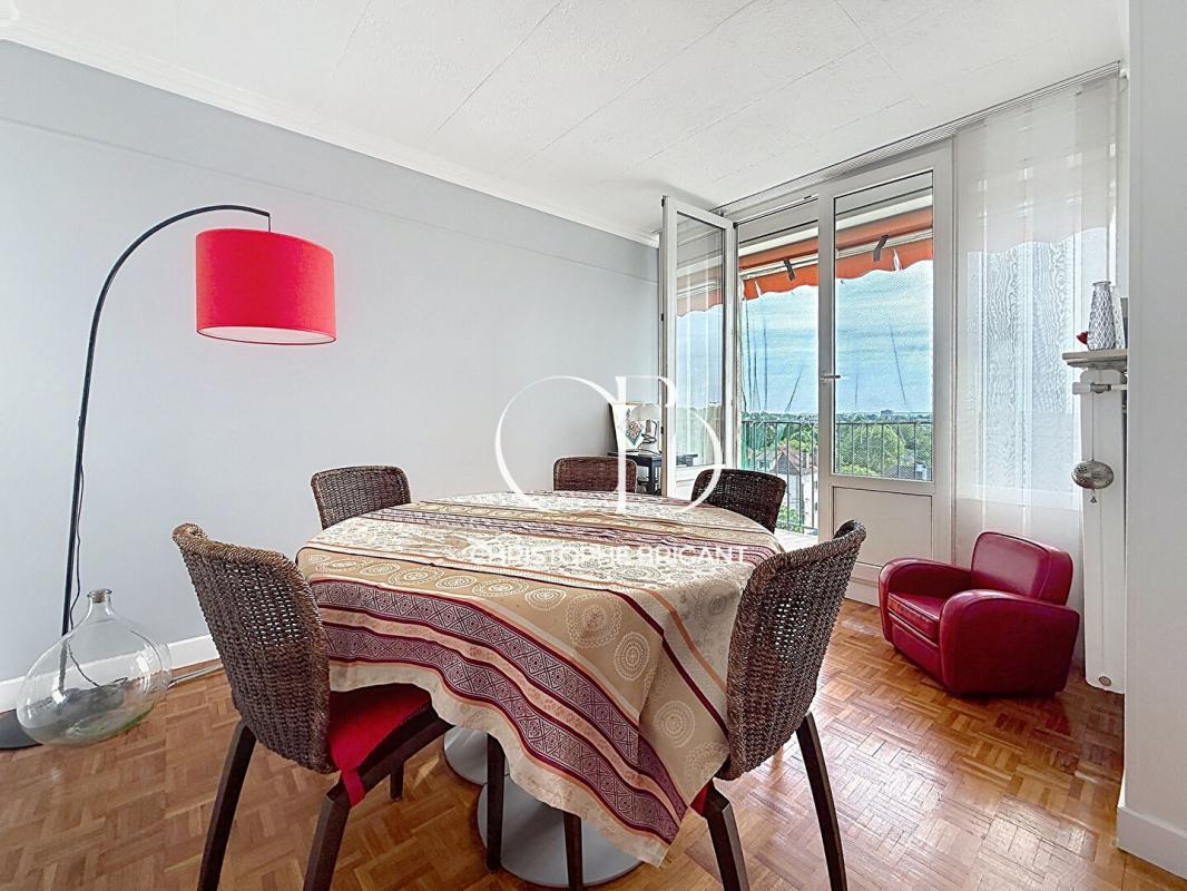 VITRY-SUR-SEINE Appartement  4 pièce(s) 75 m² avec Balcon et box 3