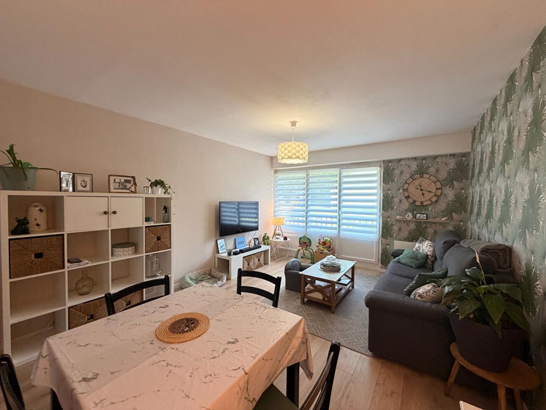 FLINS-SUR-SEINE Appartement Flins-sur-seine 3 pièce(s) 65 m2 1