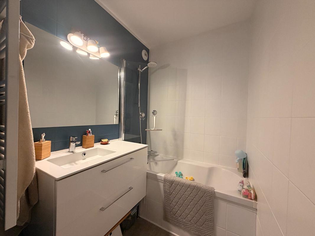 FLINS-SUR-SEINE Appartement Flins-sur-seine 3 pièce(s) 65 m2 7
