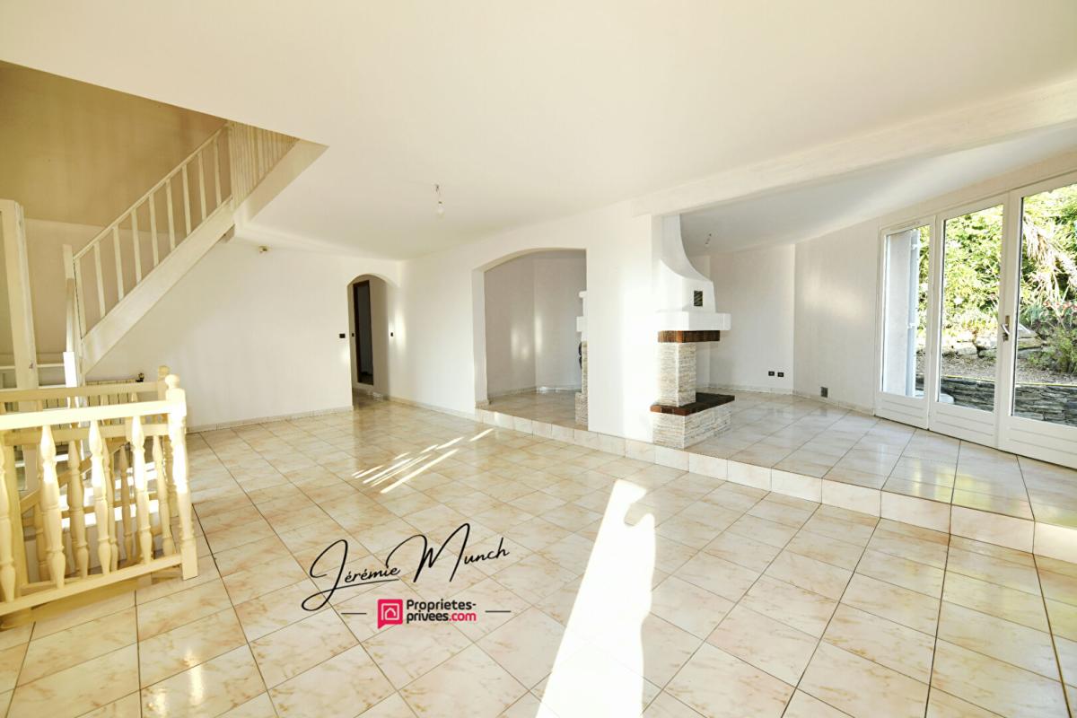 SIX-FOURS-LES-PLAGES Villa de luxe, vue mer, 285M² -- côte d'azur. FRANCE 12