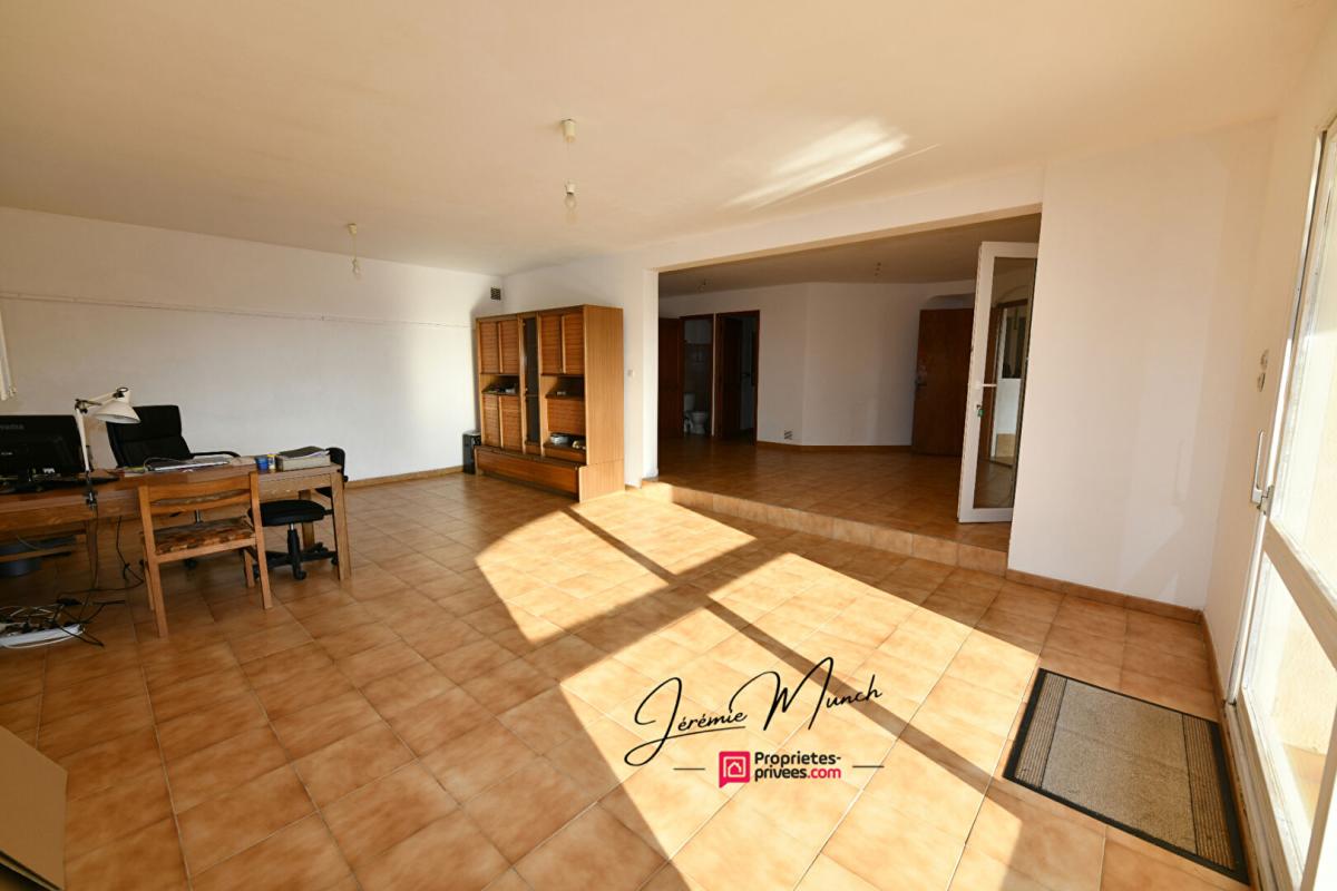 SIX-FOURS-LES-PLAGES Villa de luxe, vue mer, 285M² -- côte d'azur. FRANCE 14