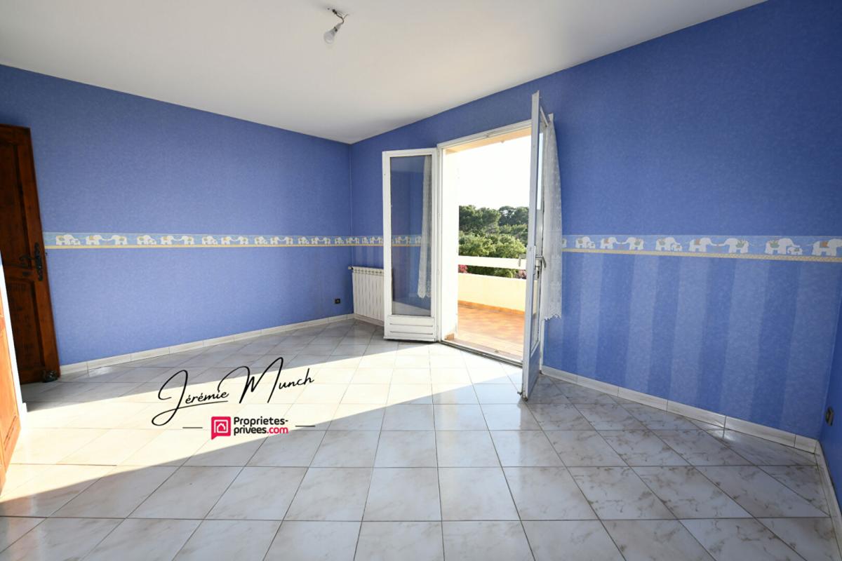 SIX-FOURS-LES-PLAGES Villa de luxe, vue mer, 285M² -- côte d'azur. FRANCE 15