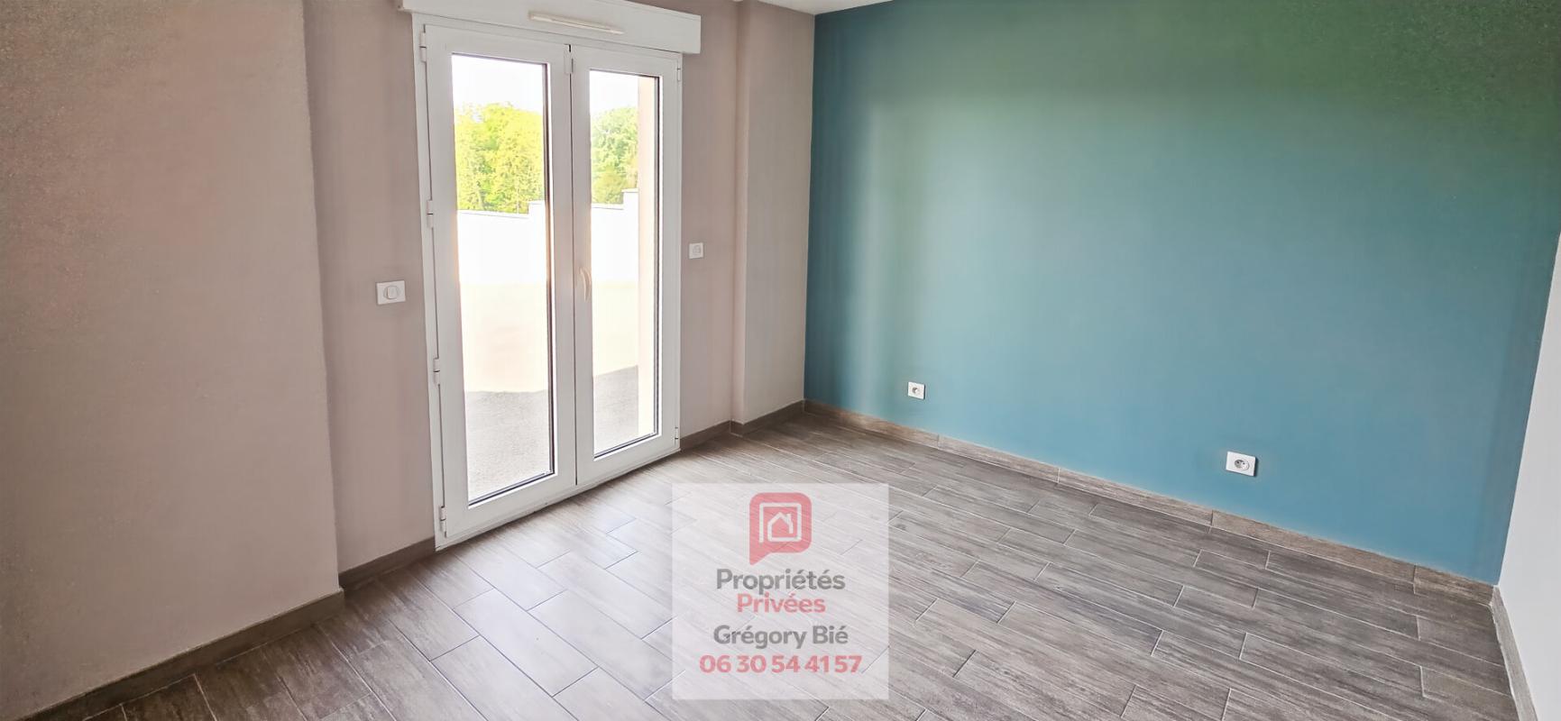 VILLENEUVE-LE-COMTE Maison récente7 pièce(s) 160 m2 12