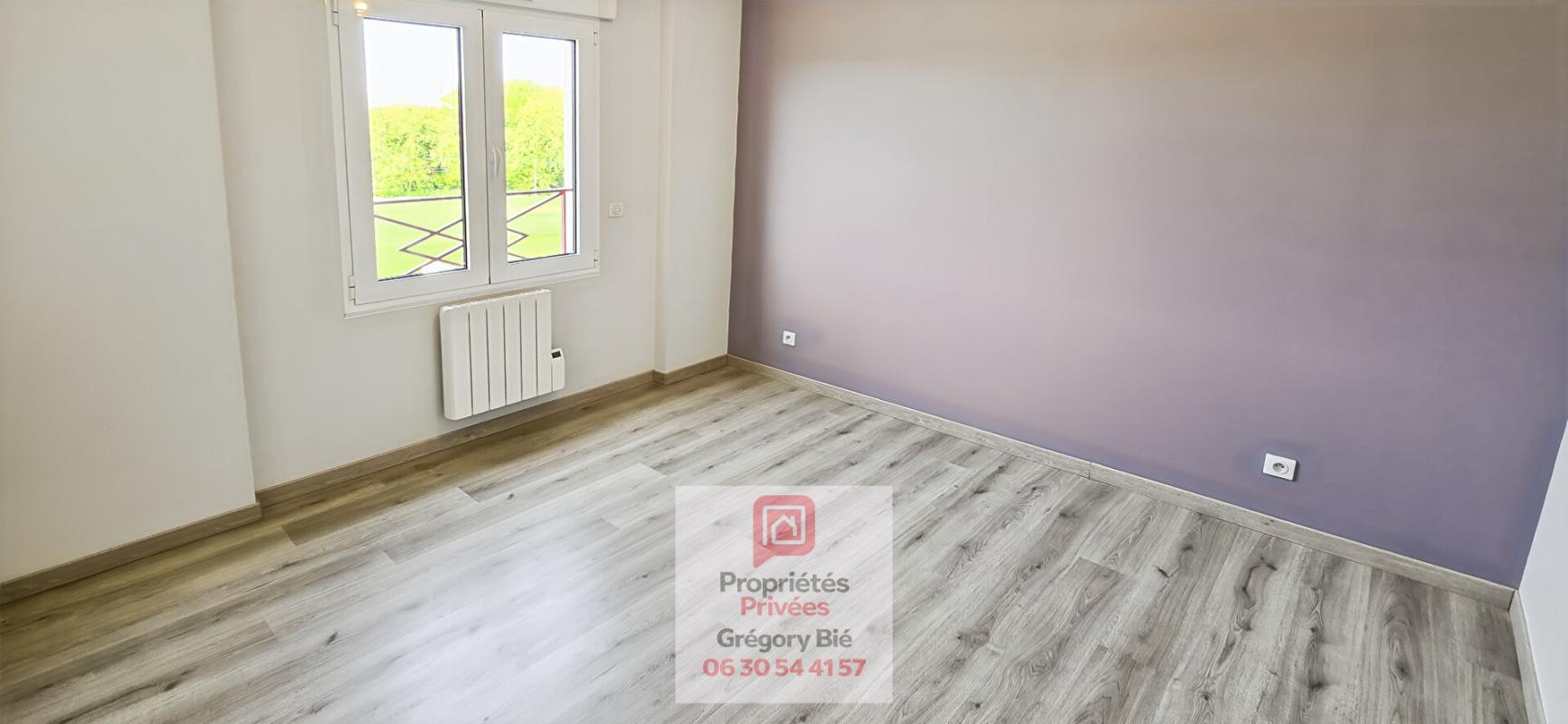 VILLENEUVE-LE-COMTE Maison récente7 pièce(s) 160 m2 14