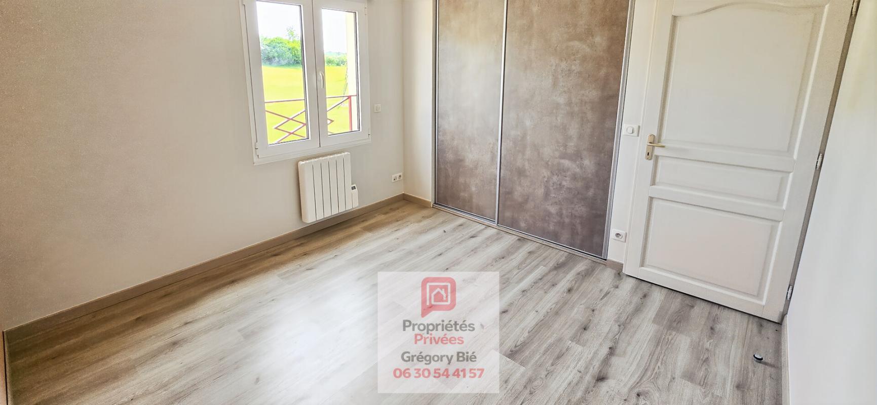 VILLENEUVE-LE-COMTE Maison récente7 pièce(s) 160 m2 15