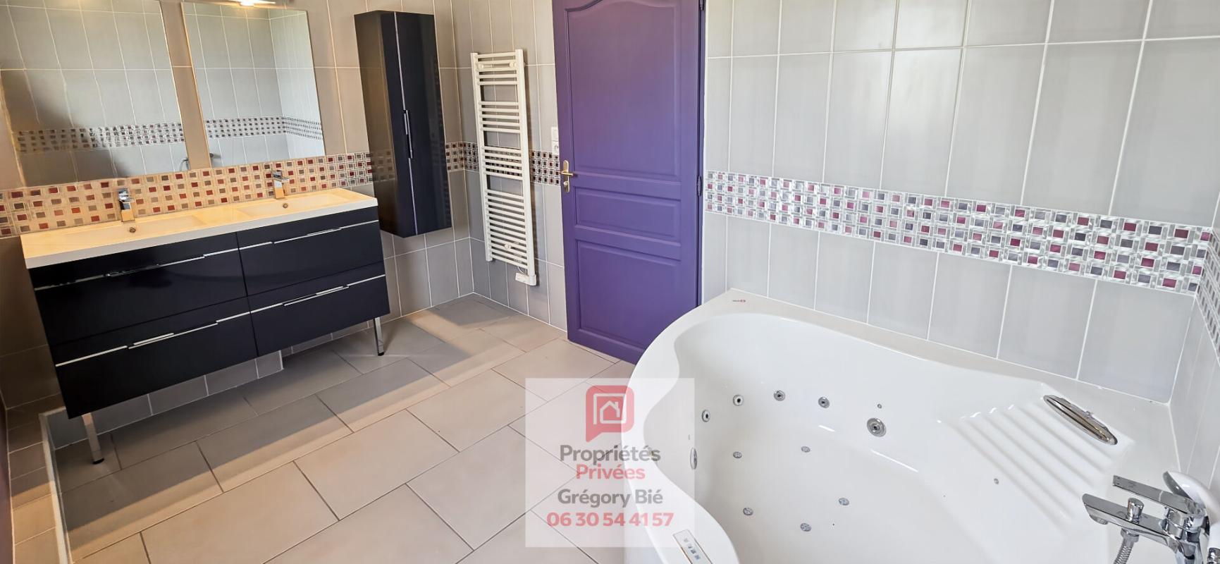 VILLENEUVE-LE-COMTE Maison récente7 pièce(s) 160 m2 16