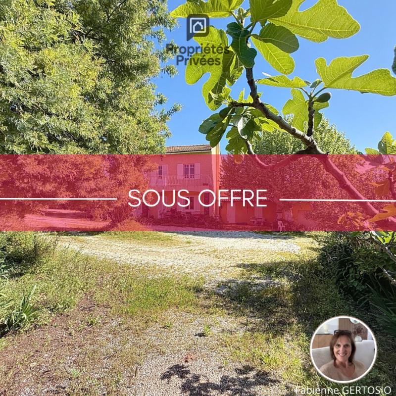 CUERS Cuers ! Propriété de 320 m2 avec garage à rénover 1