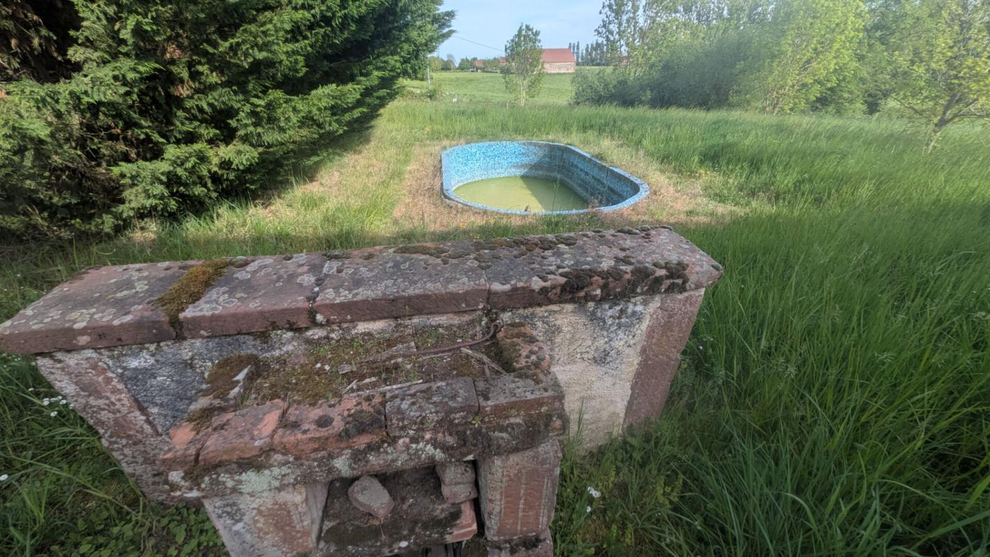 SAINT-LEON Maison de campagne avec toit récent et dépendances 4