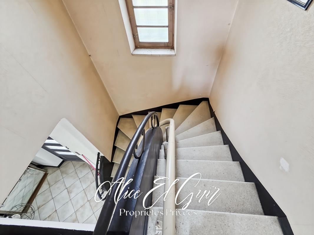 ALZONNE Maison Alzonne 110 m2 sur 3000 m² de terrain 8