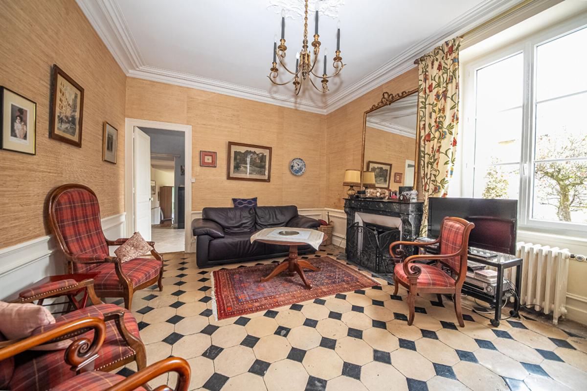 ALENCON Maison 19ème avec grand jardin et garage 7