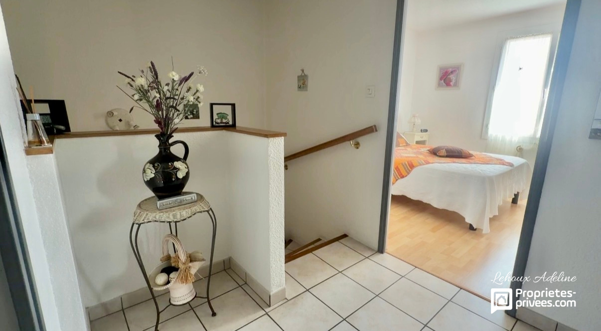 FREJUS Maison Frejus 3 pièces quartier recherché et stationnements privatifs 7
