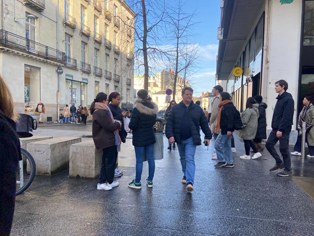 NANTES 44000 NANTES - LOCAL COMMERCIAL FELTRE /CALVAIRE A LOUER 95 M² 4