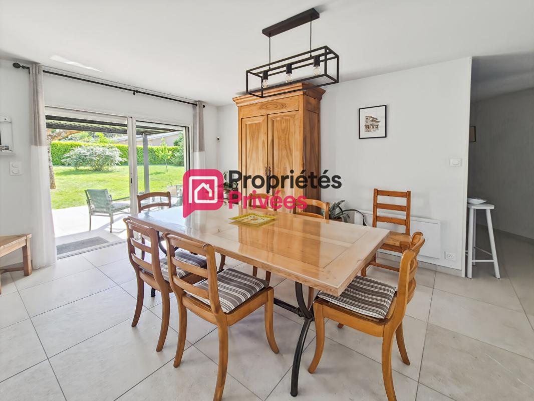LANGON Maison plain-pied 128 m2, 6 pièces, 1162 m2 de jardin clos 10