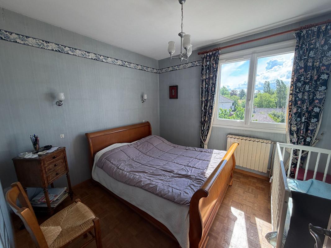 COULANGES-LES-NEVERS Maison Coulanges Les Nevers 4 pièce(s) 87 m2 10