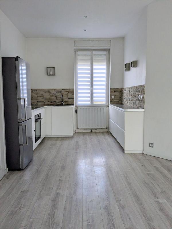 TASSIN-LA-DEMI-LUNE Appartement Tassin La Demi Lune 4 pièce(s) 85.78 m2 5