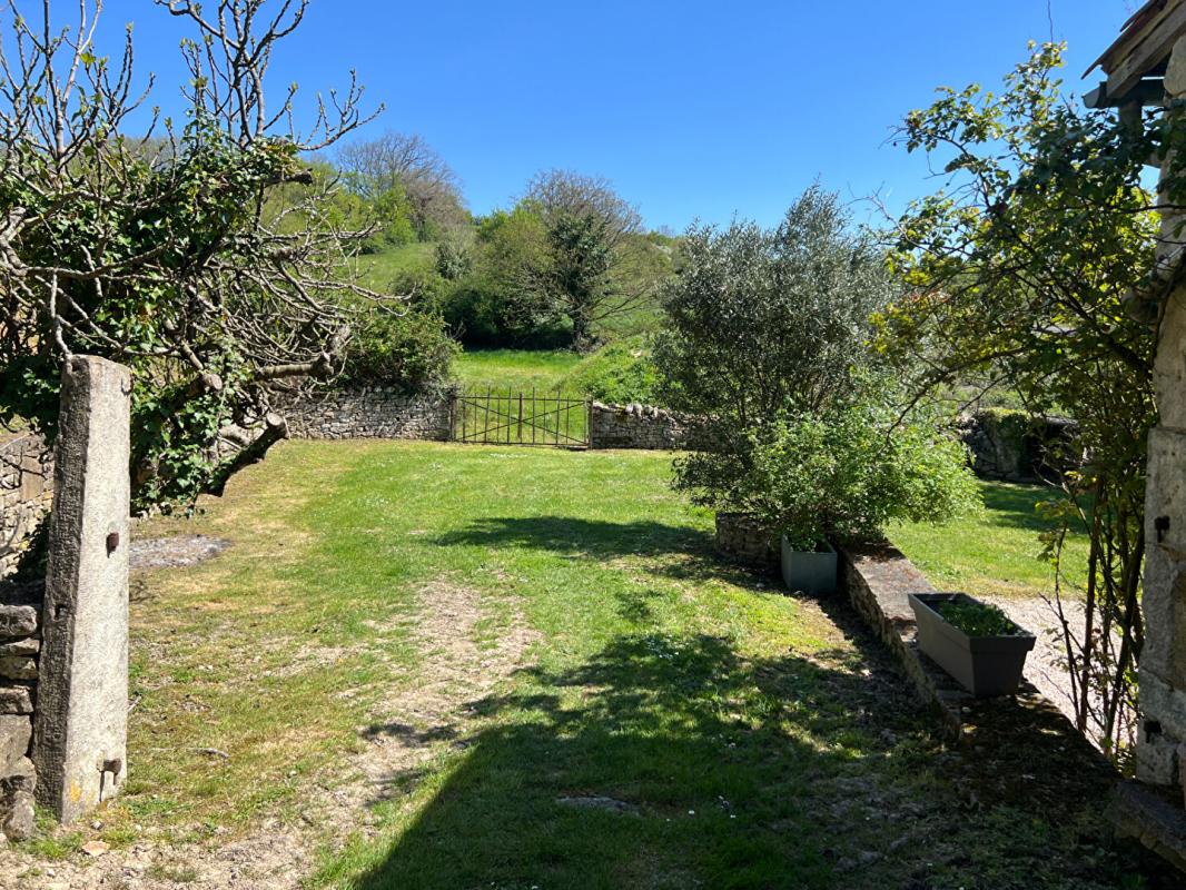 NANTEUIL Maison Nanteuil 6 pièce(s) 215 m2 13