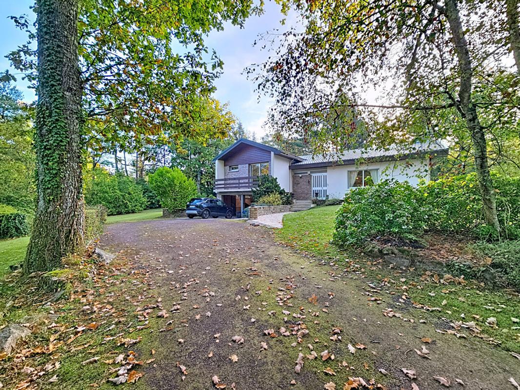 ALENCON Maison Alencon 7 pièce(s) 152 m2 14